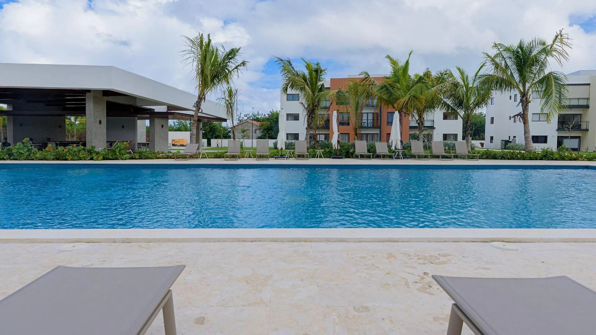 Primer Piso Frente A La Piscina Con Gimnasio Punta Cana Repubblica Dominicana